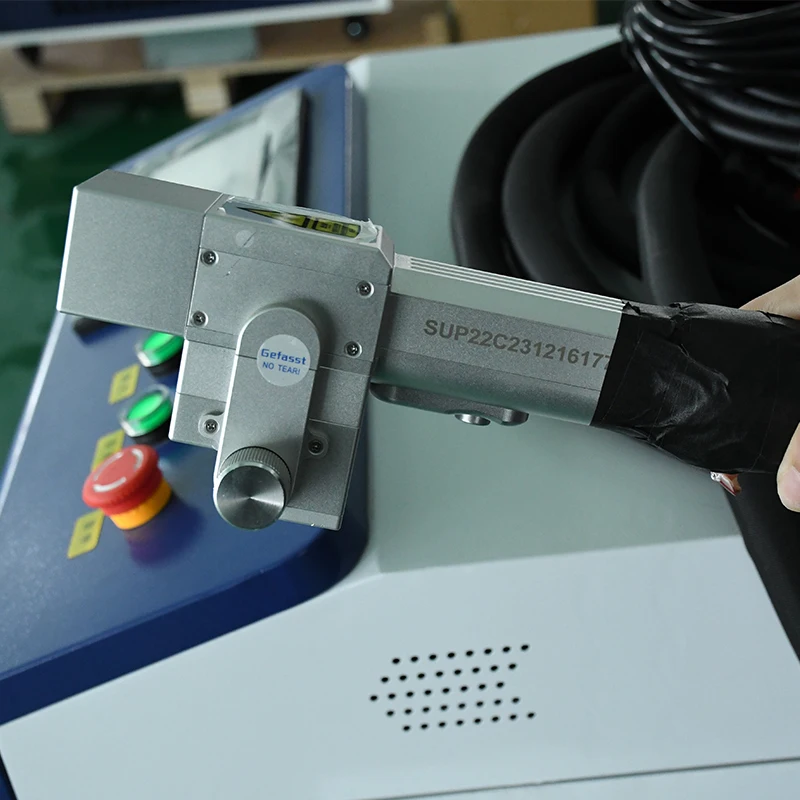 SUP22C Testa di Pulizia Laser  - Industrial Laser Removal recensione e prezzo
