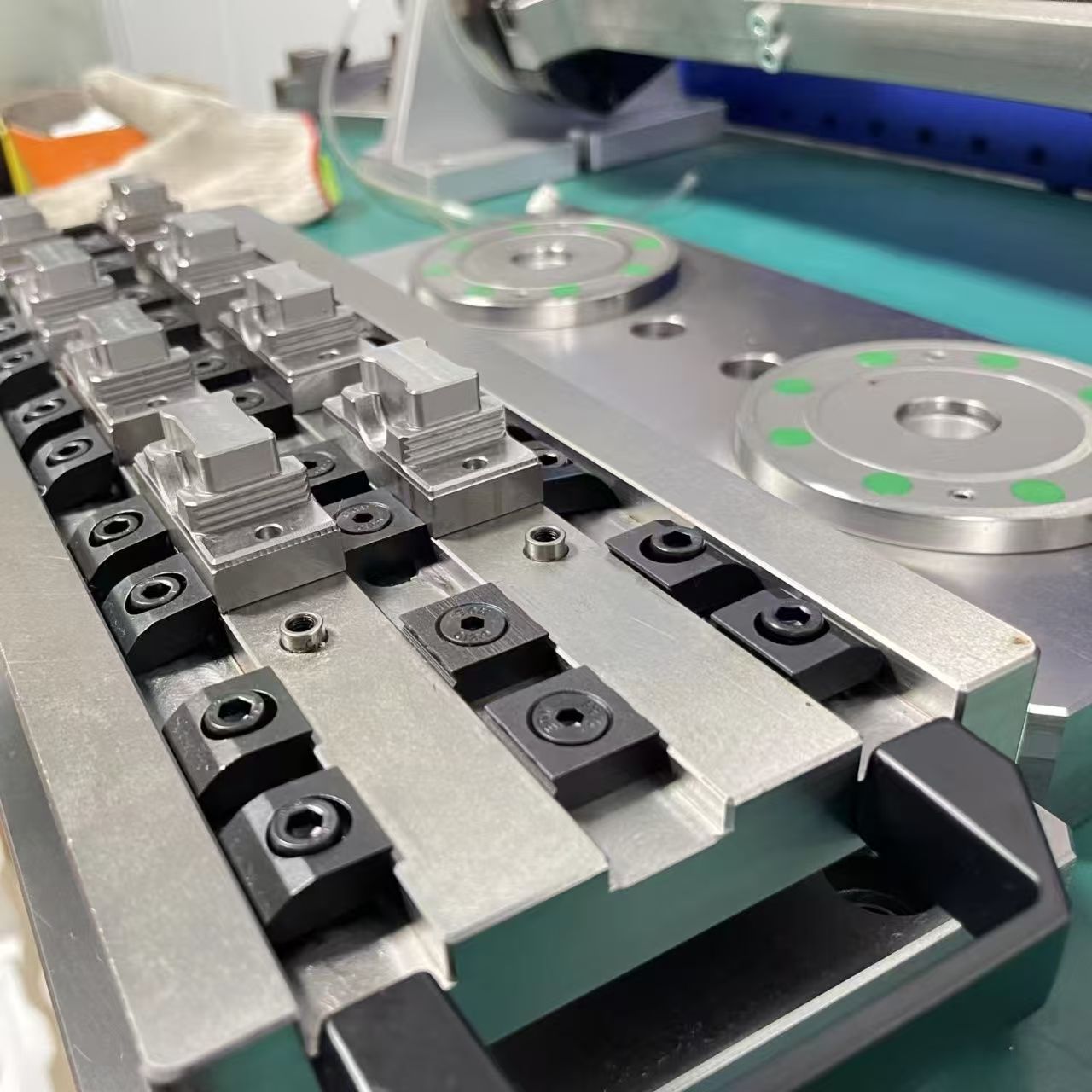 Centro di lavoro CNC Utensili  - Dust Shoe Cnc recensione e prezzo